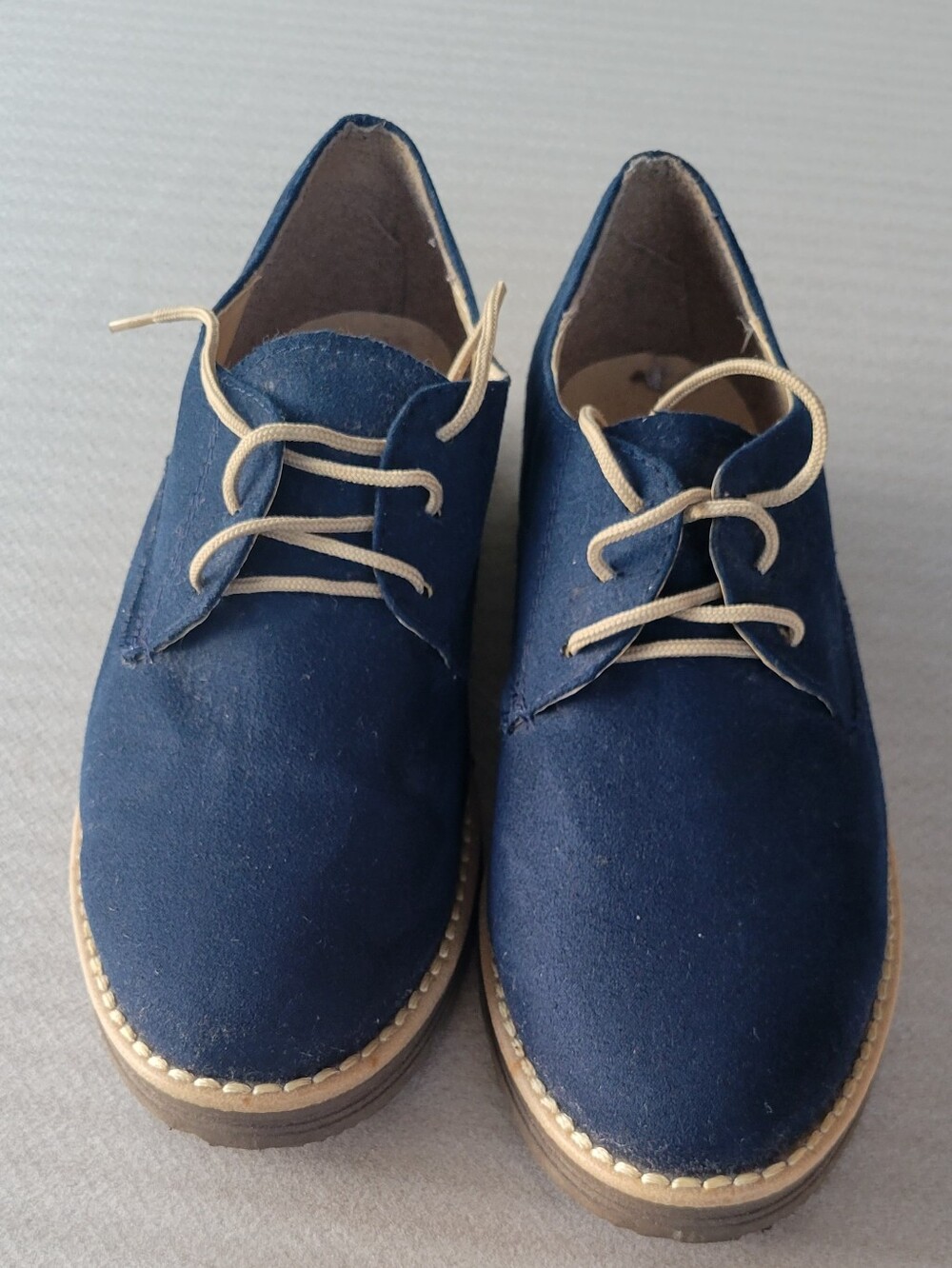 Women's Casual dressy Navy blue sueden shoes size 7